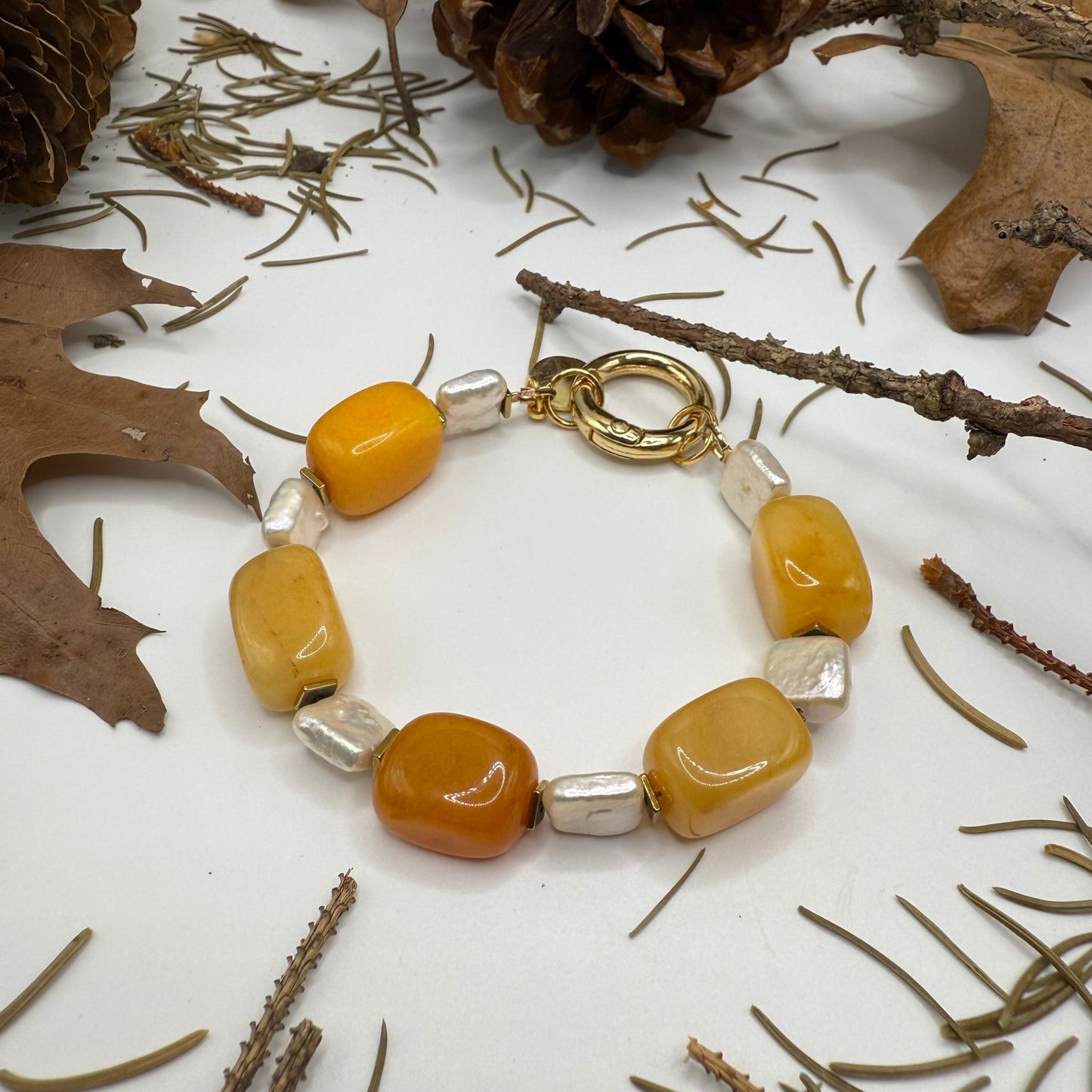 Pearl Golden Glow Bracelet