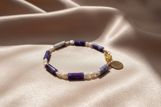 Sodalite & Pearl Bracelet – Calm Elegance